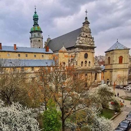 The Heart Of Lviv Apartment Exterior photo