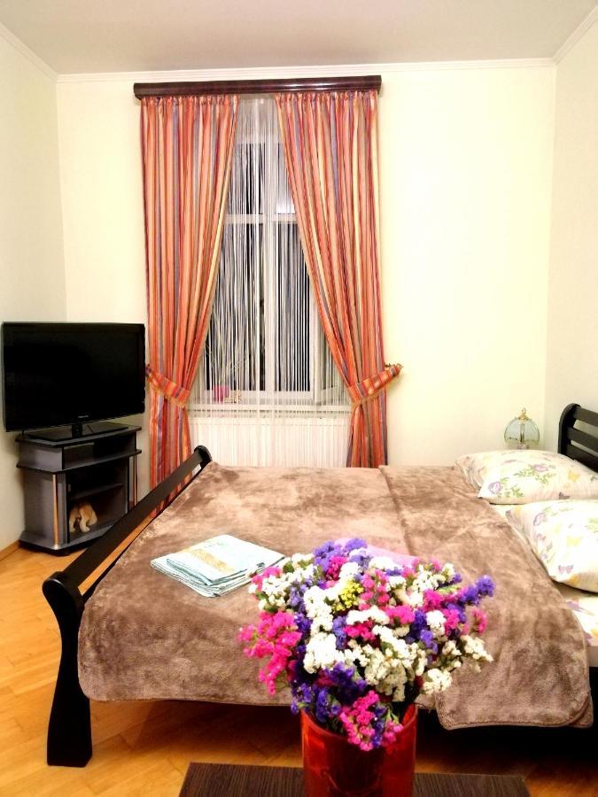 The Heart Of Lviv Apartment Exterior photo