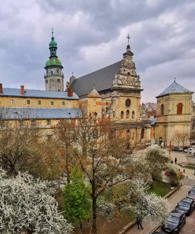 The Heart Of Lviv Apartment Exterior photo